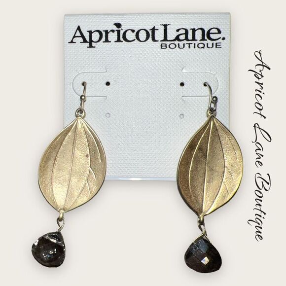 Apricot Lane Boutique Dangle Earrings - Picture 4 of 6
